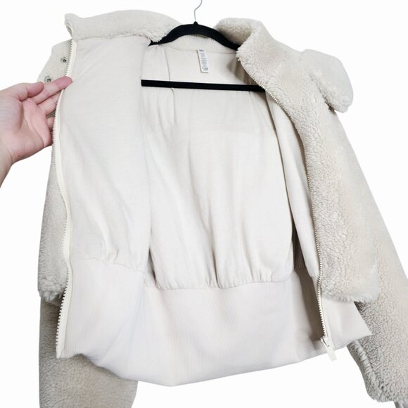 Alo Yoga Foxy Sherpa Ivory Hooded Fleece Jacket Size XS‎ - Picture 9 of 13